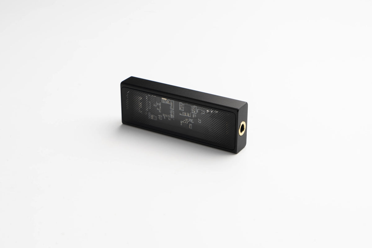 Questyle M12i Portable Headphone Amplifier