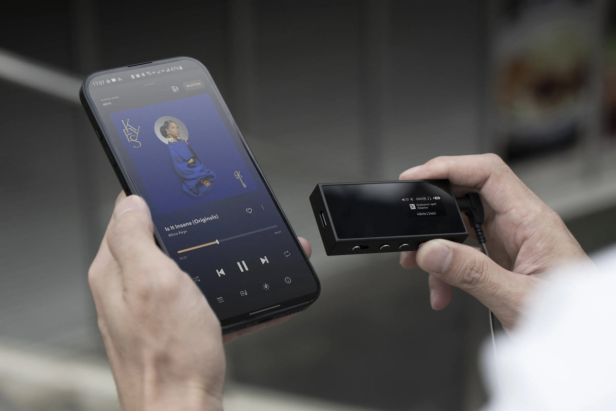 Questyle M18i Portable Bluetooth DAC/AMP