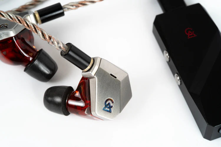 Campfire Audio Grand Luna Earphone