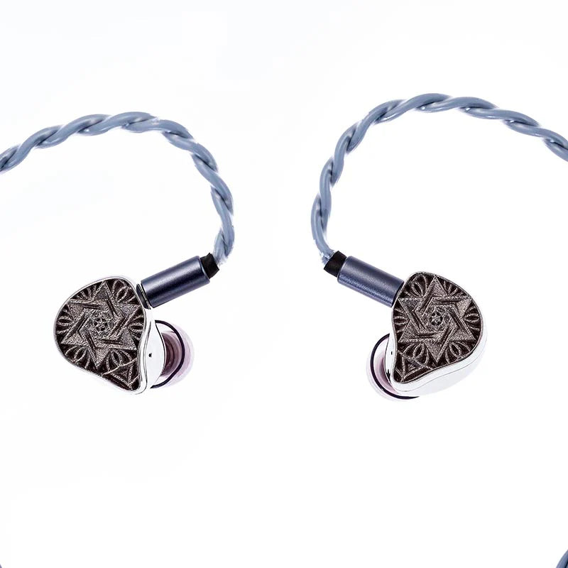 Unique Melody Maven III Moonshard In Ear Monitor