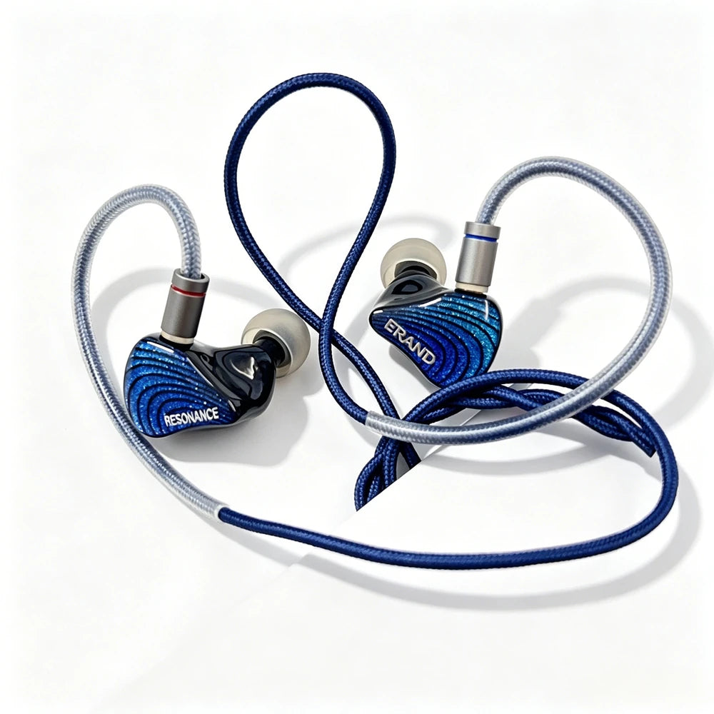 ERAND Resonance 5 Blue earphones with detachable braided 2-pin cable on a white background